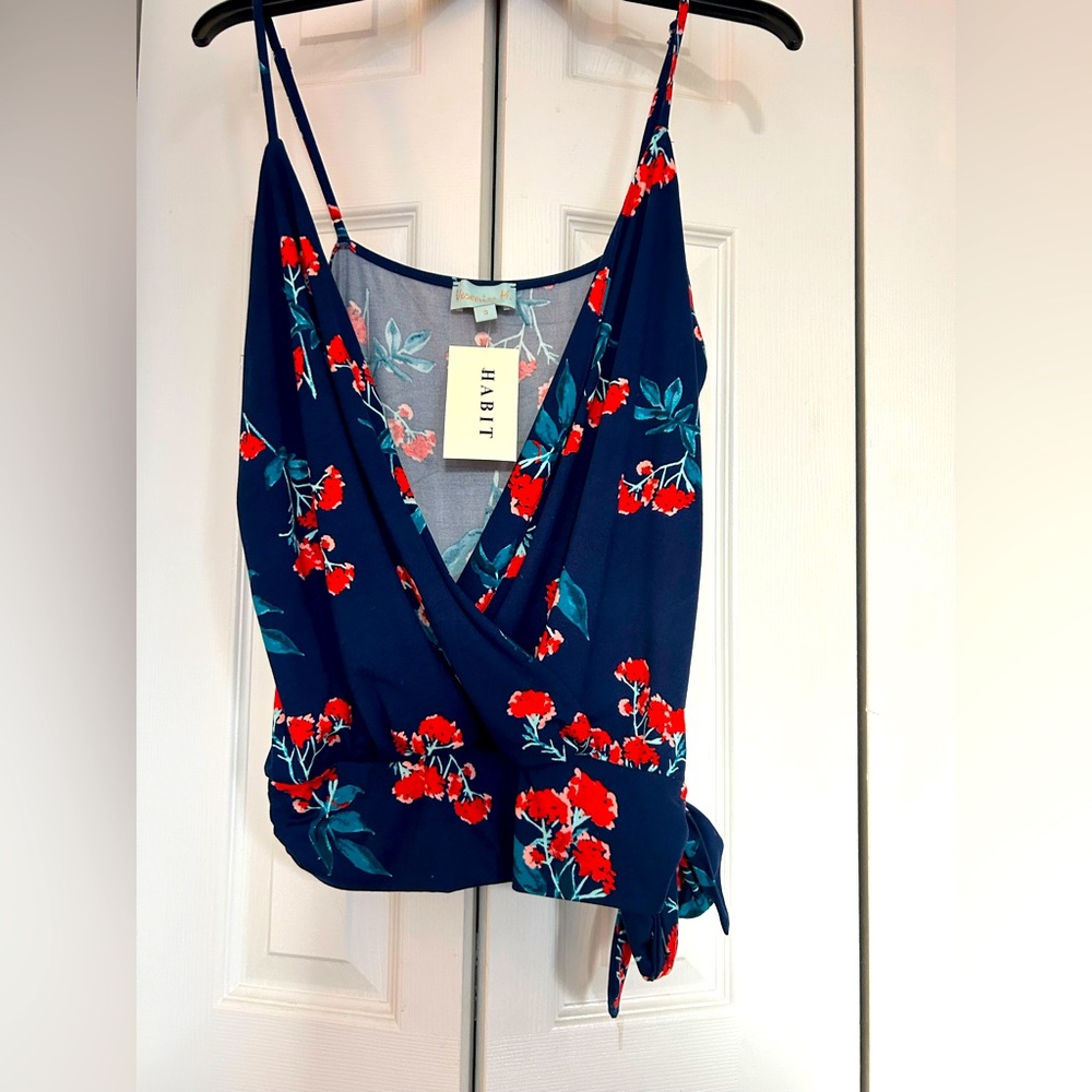 Beautiful Boutique Camisole/Spaghetti Strap Top
